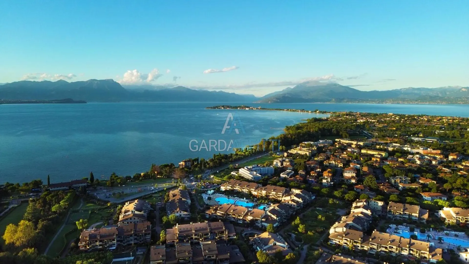 Apartment Orchidea Apt - 3 Piscine E Un Bar A 200M Dal Lago Desenzano del Garda