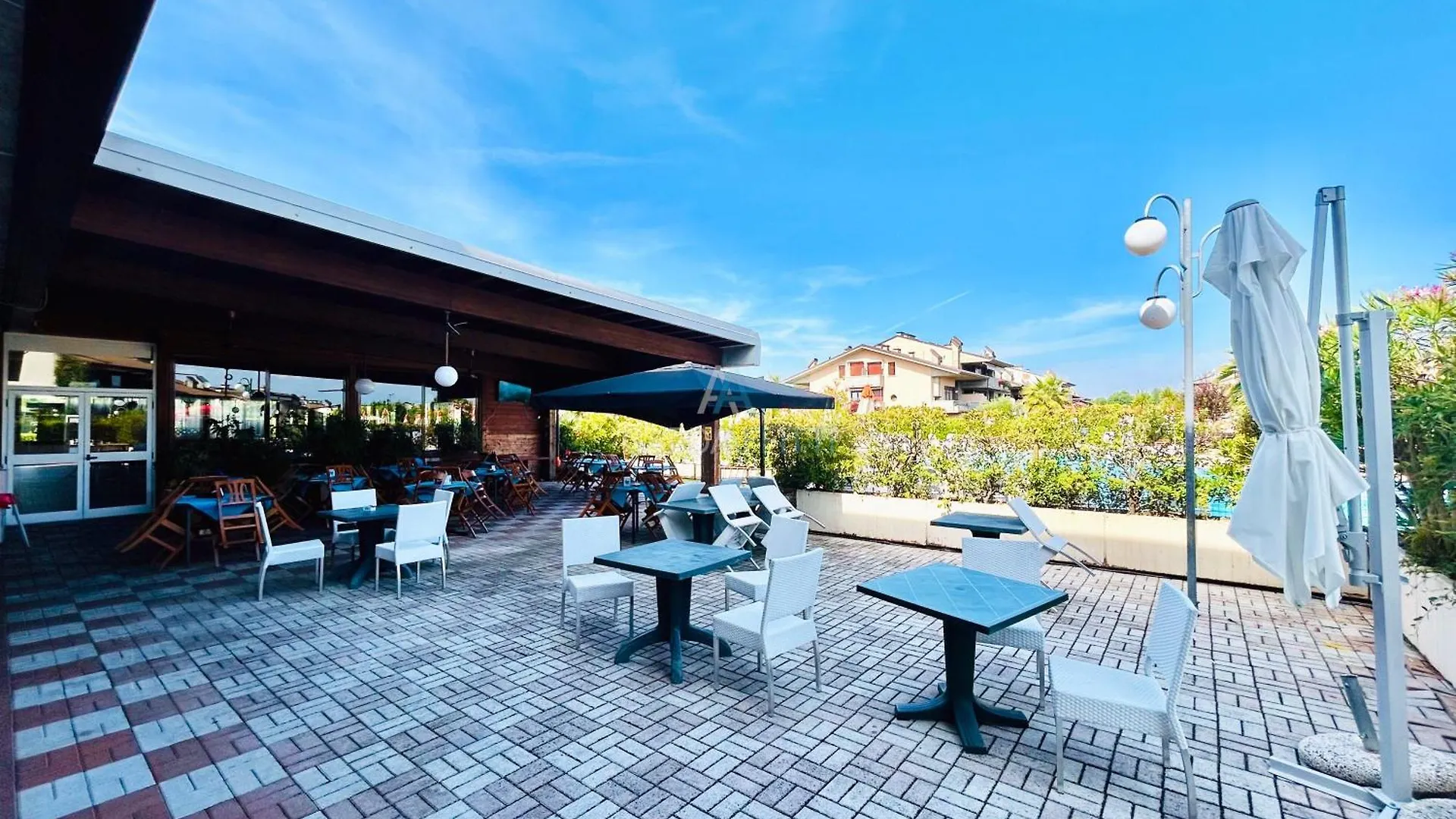 Orchidea Apt - 3 Piscine E Un Bar A 200M Dal Lago Desenzano del Garda Apartment